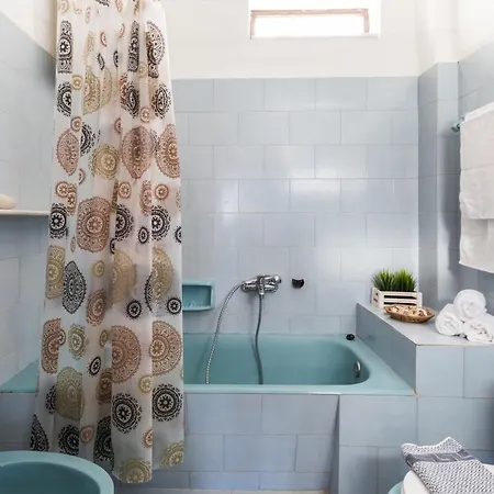 Apartmán Giardino Apt, Comfort With Views To Remember! *